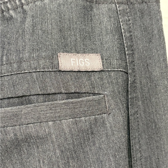 FIGS Men's Aixm Cargo Scrub Pants Gray‎ Tactical Collection 7 Pockets Medical L - Picture 5 of 11